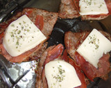 Foto del paso 4 de la receta: Escalopes con jamón de Parma y salsa de vino