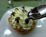 Foto del paso 9 de la receta: Mousse de castaña con galleta salada y nata con chocolate