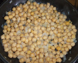 Foto del paso 1 de la receta: Pastel de arroz salvaje con garbanzos al pimentón de La Vera
