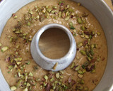 Foto del paso 5 de la receta: Rosca integral marmolada al ron con pistachos y almendras