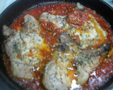 Foto del paso 2 de la receta: Chuletas de cerdo a la pizzaiola