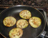 Foto del paso 1 de la receta: Libro de pollo y berenjena