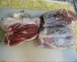 Foto del paso 2 de la receta: Codillo al horno navideño