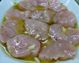 Foto del paso 1 de la receta: Filetes de pavo con patatas fritas