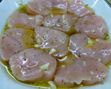 Foto del paso 1 de la receta: Filetes de pavo con patatas fritas