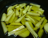 Foto del paso 2 de la receta: Filetes de pavo con patatas fritas