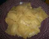 Foto del paso 1 de la receta: Raviolis de queso con salsa de tomate al orégano