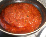 Foto del paso 2 de la receta: Raviolis de queso con salsa de tomate al orégano