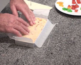 Foto del paso 7 de la receta: Turrón de nata con frutas confitadas