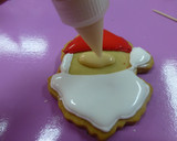 Foto del paso 3 de la receta: Galletas de mantequilla decoradas de Navidad