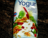 Foto del paso 3 de la receta: Ensalada de gambas con salsa de yogur
