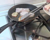 Foto del paso 1 de la receta: Rape con almendras y piñones