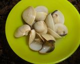 Foto del paso 3 de la receta: Suprema de salmón con almejas