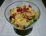 Foto del paso 5 de la receta: Cóctel de marisco con ensalada