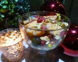 Foto del paso 6 de la receta: Cóctel de marisco con ensalada