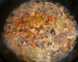 Foto del paso 1 de la receta: Conchas de mejillones al curry gratinadas