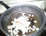Foto del paso 1 de la receta: Pasta al ajillo con gula