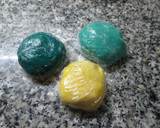 Foto del paso 5 de la receta: Gafas de sol de galleta y cristal de caramelo