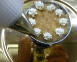 Foto del paso 4 de la receta: Timbal de frutas con queso cremoso y salsa de mango