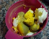 Foto del paso 2 de la receta: Huevos rellenos con queso crema