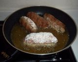 Foto del paso 5 de la receta: Rollitos de carne picada con salsa de almendras