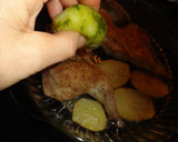 Foto del paso 2 de la receta: Picantón al aroma de lima