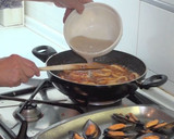 Foto del paso 7 de la receta: Zarzuela de pescados y mariscos