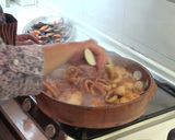 A picture of step 9 of Zarzuela de Fish and Shellfish.