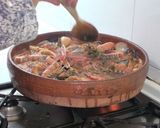 A picture of step 14 of Zarzuela de Fish and Shellfish.