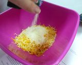 Foto del paso 1 de la receta: Canapé de piruletas de queso y almendras