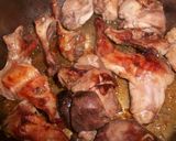 Foto del paso 3 de la receta: Conejo con tallarines en salsa de almendras
