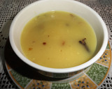Foto del paso 3 de la receta: Crema de champiñones y setas con pan frito