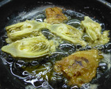 Foto del paso 4 de la receta: Alcachofas rebozadas con almendra y jamón