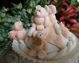 Foto del paso 11 de la receta: Cupcake de osos amorosos con biberones en fondant
