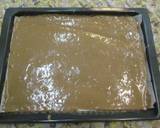 Foto del paso 4 de la receta Arrollado de chocolate con chantillí y cerezas
