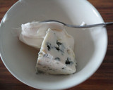 Foto del paso 1 de la receta: Tartaleta de queso, nuez y pera
