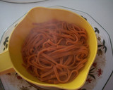 Foto del paso 2 de la receta: Tagliolinis picantes al ajo