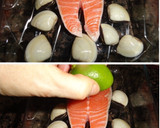 Foto del paso 1 de la receta: Salmón y almejas con lima y eneldo