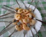 Foto del paso 1 de la receta: Camembert con gambas