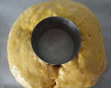 Foto del paso 8 de la receta: Roscón de Reyes con levadura fresca