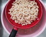 Foto del paso 2 de la receta: Ensalada de pasta y pollo asado estilo "Deli"