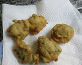 Foto del paso 7 de la receta: Buñuelos de lechuga y atún en brochetas