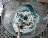 Foto del paso 3 de la receta: Masitas secas bicolor