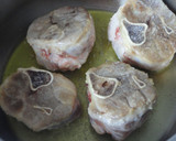 Foto del paso 1 de la receta: Codillos con frutas secas