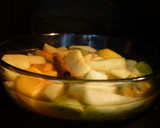 Foto del paso 4 de la receta: Frutas al horno con canela y vainilla