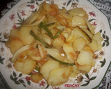 Foto del paso 3 de la receta: Plato combinado de fritada de patatas, chuletas de Sajonia y huevo frito