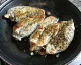 Foto del paso 2 de la receta: Pechugas de pollo con espaguetis y tomates