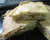 Foto del paso 6 de la receta: Tarta de hojaldre con verduras y chopped de pork