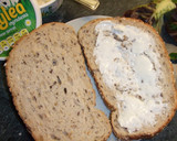 Foto del paso 1 de la receta: Bocadillo de queso cheddar y espinacas baby