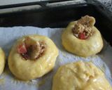 Foto del paso 7 de la receta: Brioches con muesli crujiente y frutas